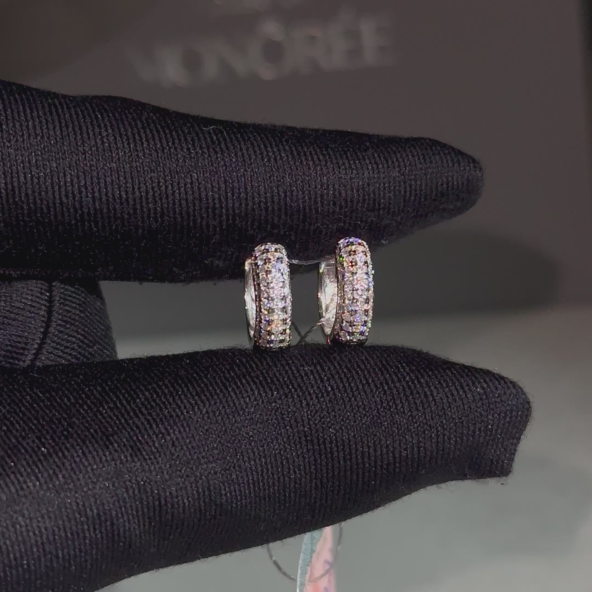 Sidabriniai auskarai rinkutės su moisanitais „Pavé Luxe“