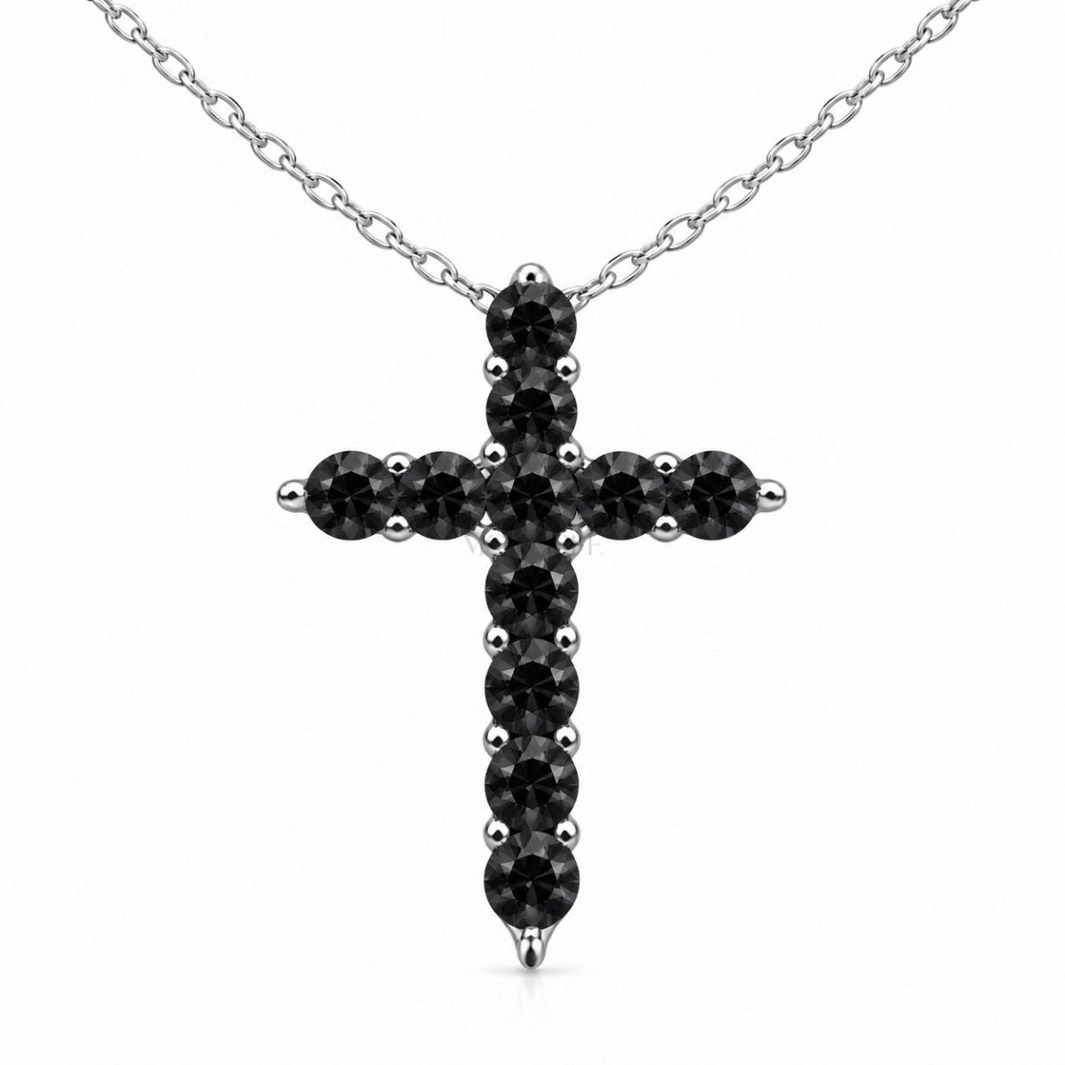 Sidabrinis kryželis su grandinėle ir juodais moisanitais „Gloria Black“ - MONOREE