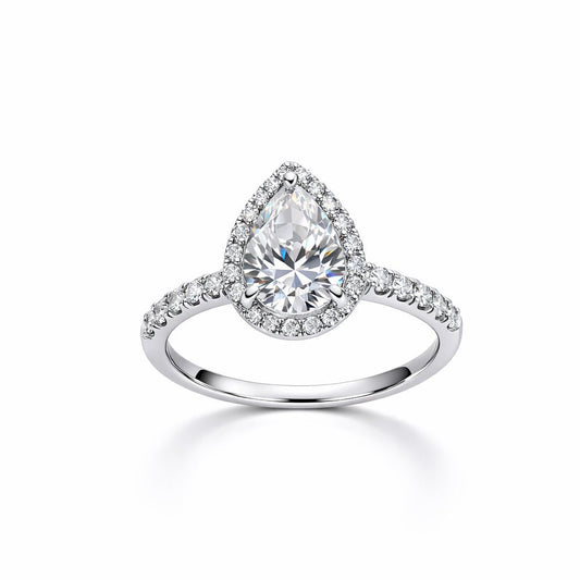 Sidabrinis lašo formos žiedas su moisanitu „Crystal Tear“ - House of Monoree