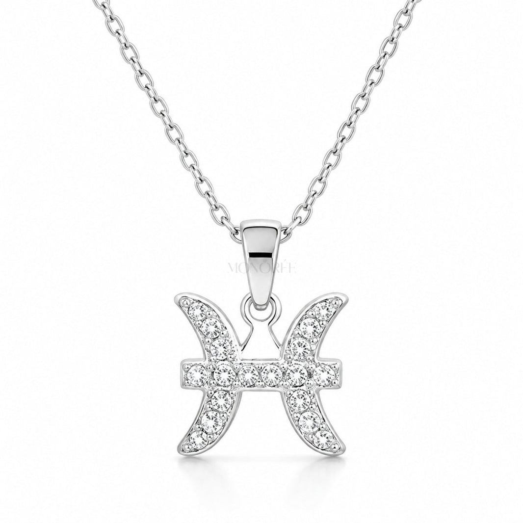 Sidabrinis Žuvų zodiako pakabukas su moisanitais ir grandinėle „Pisces“ - MONOREE